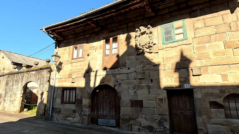 Casona del Capitán Miguel Velarde