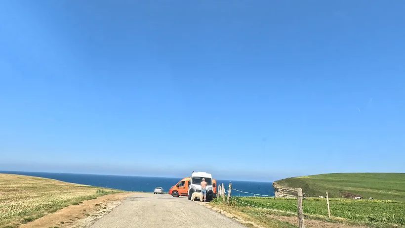 Aparcamiento Acantilado El Bolao
