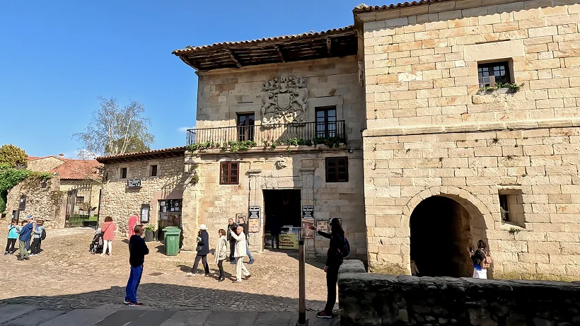Casa de los Cossío