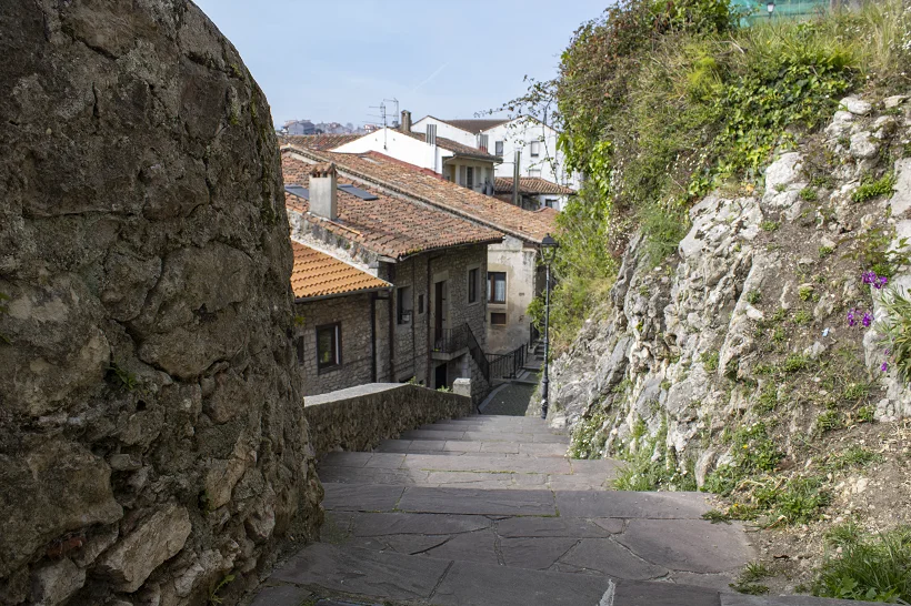 Puebla Vieja de San Vicente de la Barquera