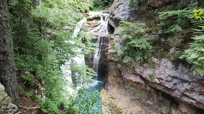 Cascada de la Cueva
