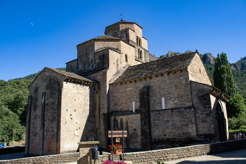 Iglesia de Santa María de Santa Cruz de la Serós