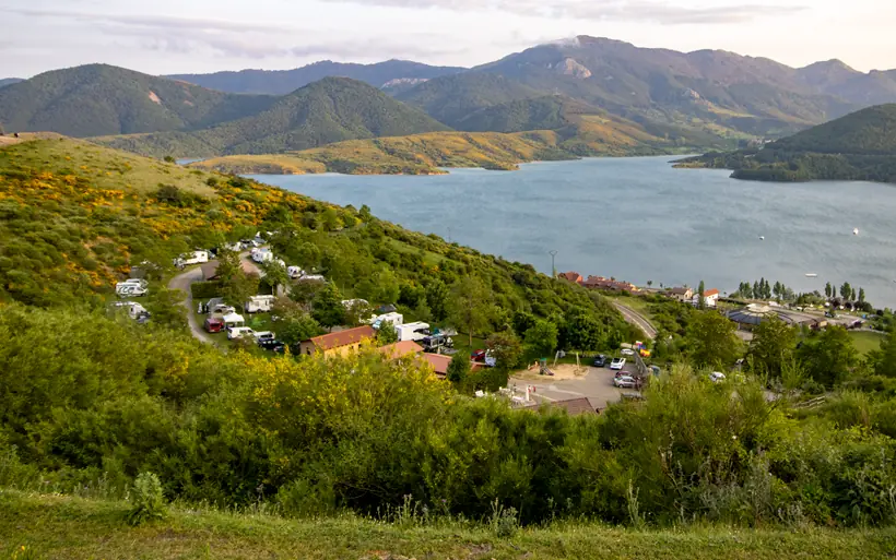 Vista aérea del camping Riaño