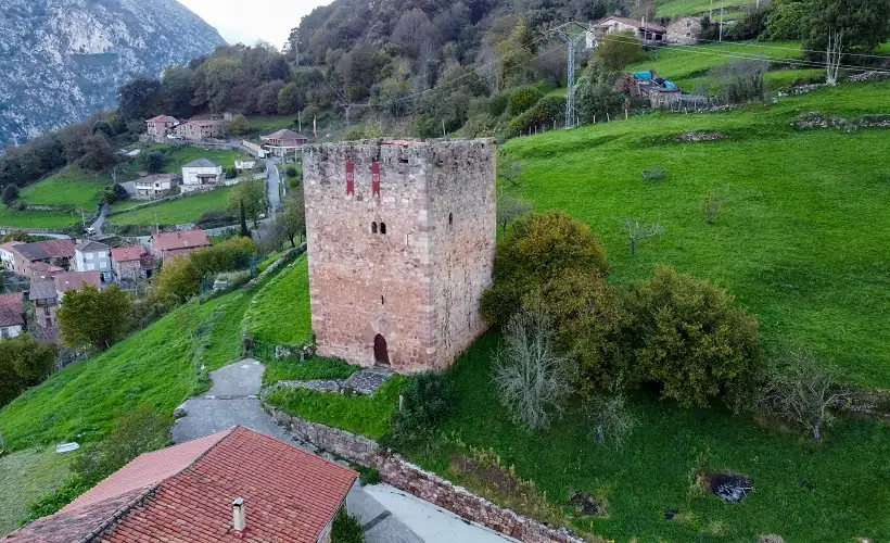 Torre del Ponton. Foto de Luís Fermín Turiel